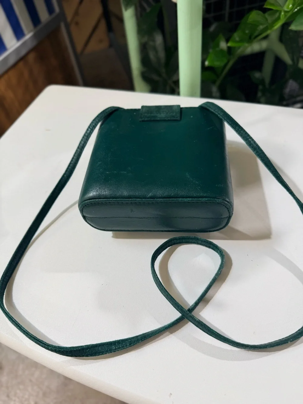 Andè Vintage RARE FIND Green Leather Crossbody Bag